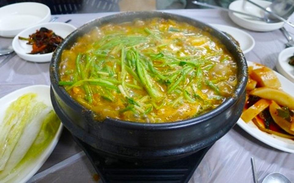 옥정호산장 민물탕