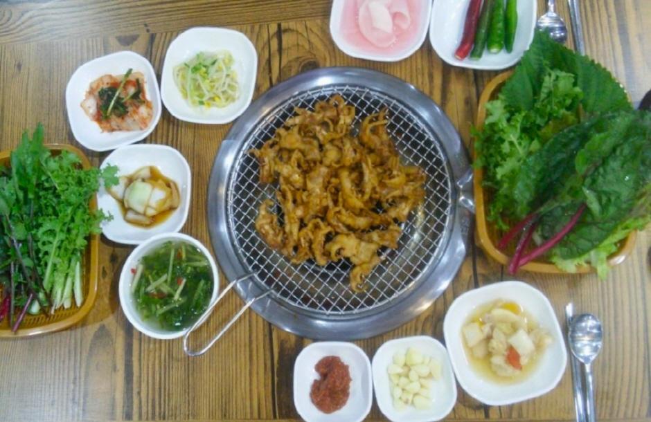 불닭발앤쌈 닭발