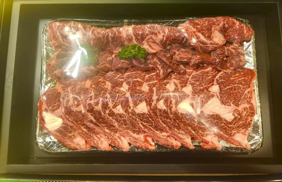 우향안동한우식육식당 소고기포장