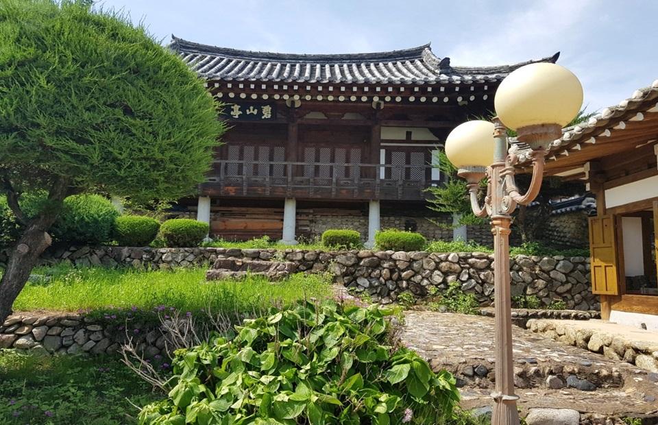 오봉종택과 자연