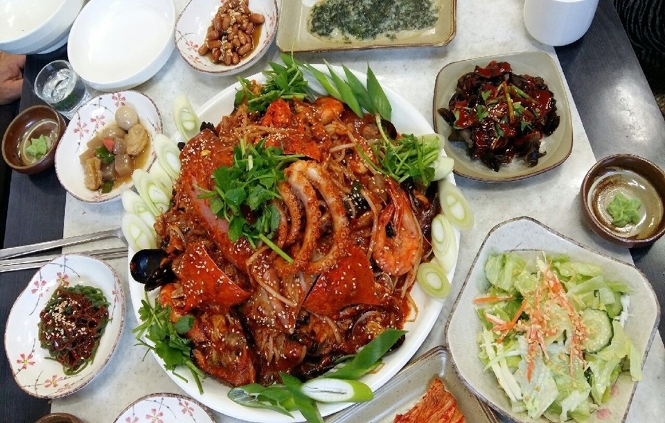 월산복어 해물찜