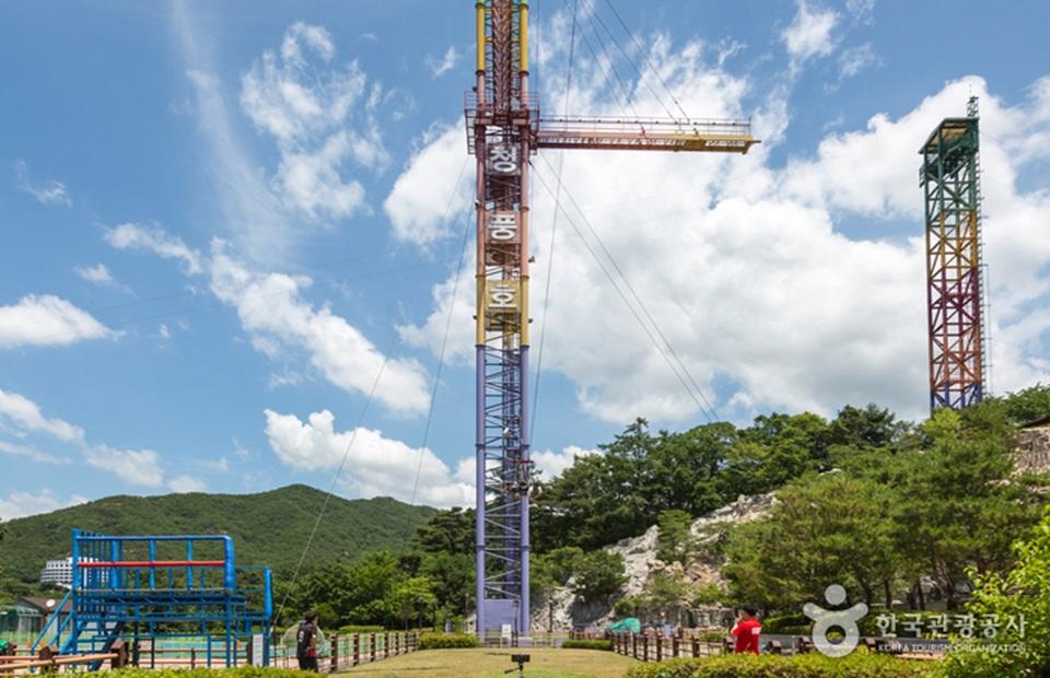 청풍랜드 번지점프대