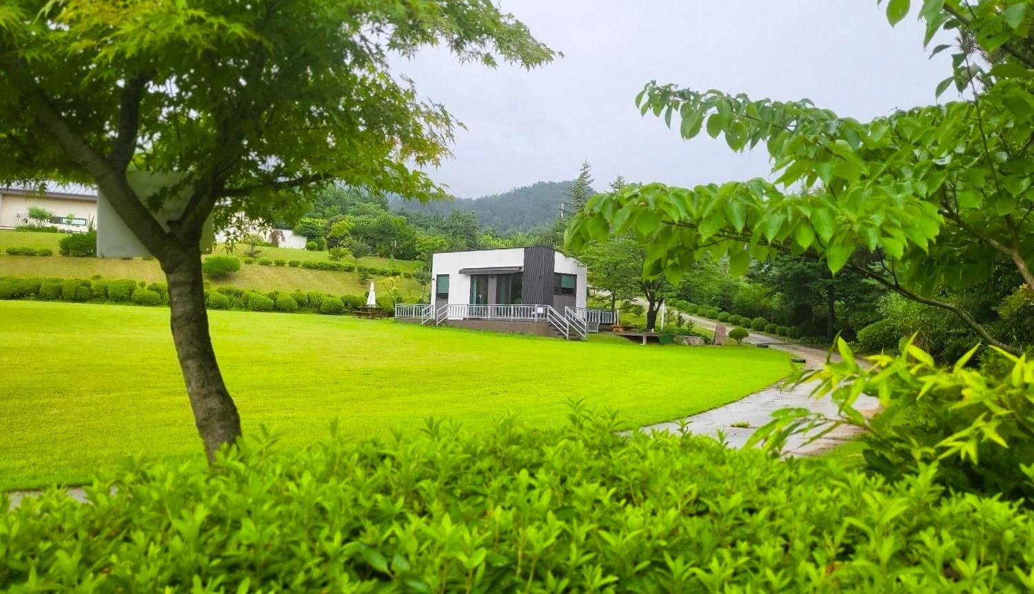 샘사이트 독채 전경