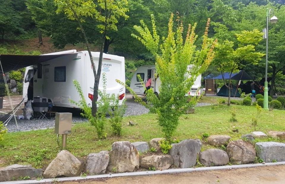 소선암캠핑장 캠핑카