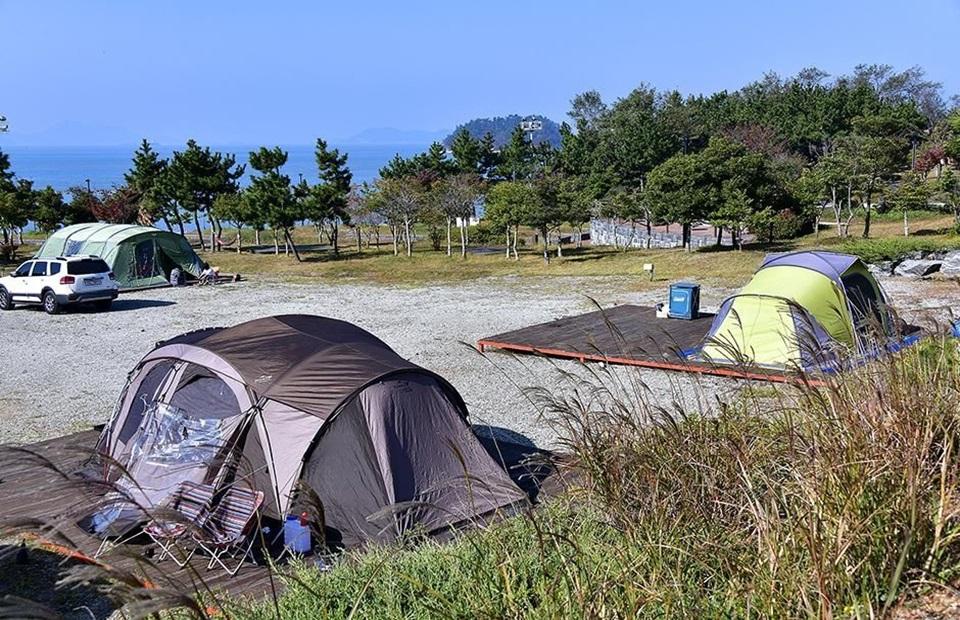 오시아노캠핑리조트 텐트