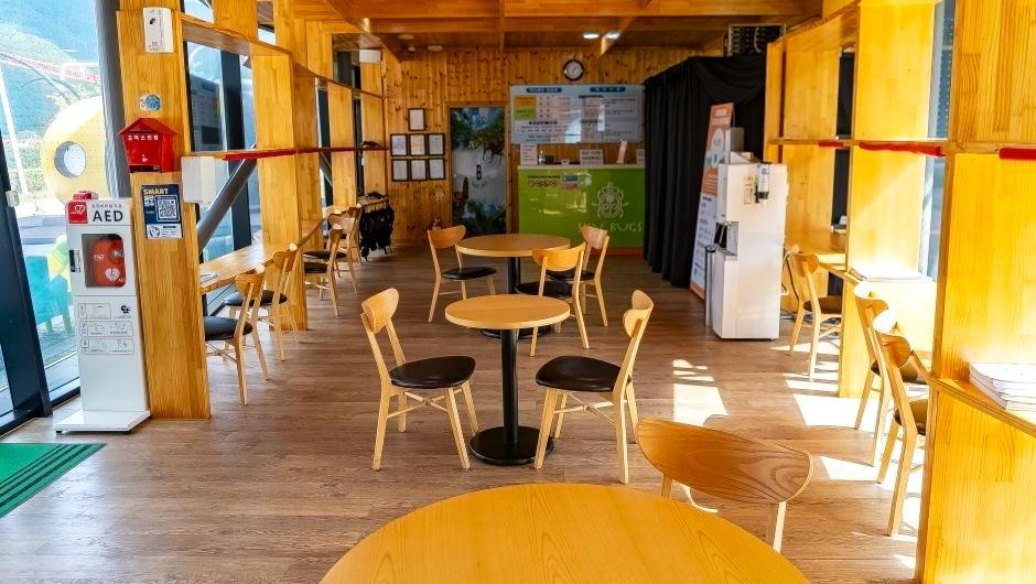 벅스랜드 내부2
