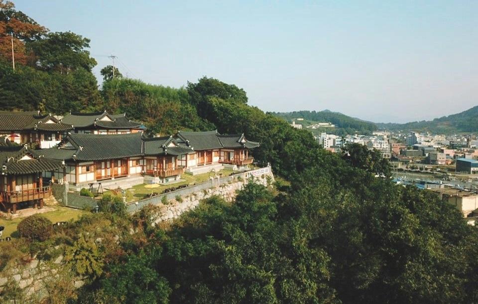 숲쟁이 펜션 전경1
